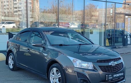 Chevrolet Cruze II, 2014 год, 712 000 рублей, 3 фотография