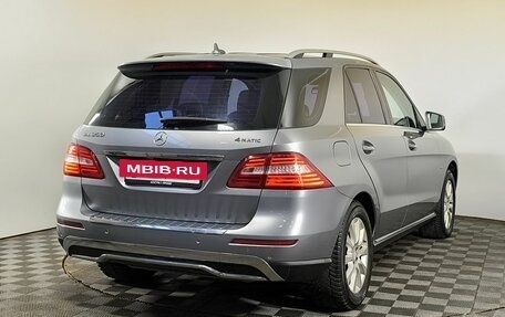 Mercedes-Benz M-Класс, 2012 год, 1 900 000 рублей, 4 фотография