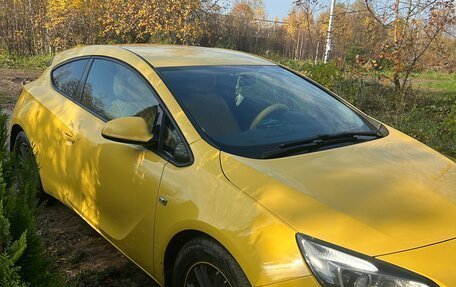 Opel Astra J, 2014 год, 930 000 рублей, 3 фотография