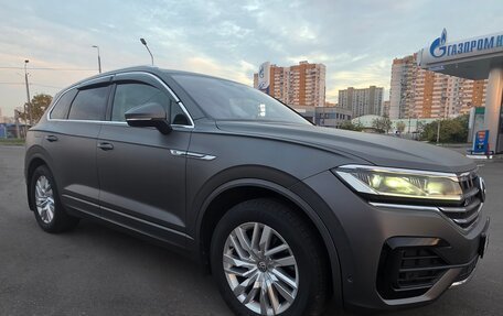 Volkswagen Touareg III, 2019 год, 5 750 000 рублей, 3 фотография