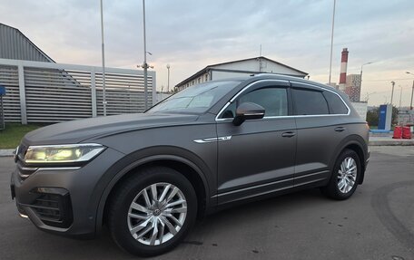Volkswagen Touareg III, 2019 год, 5 750 000 рублей, 8 фотография