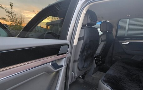 Volkswagen Touareg III, 2019 год, 5 750 000 рублей, 14 фотография