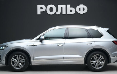 Volkswagen Touareg III, 2019 год, 4 500 000 рублей, 3 фотография