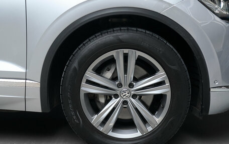 Volkswagen Touareg III, 2019 год, 4 500 000 рублей, 12 фотография