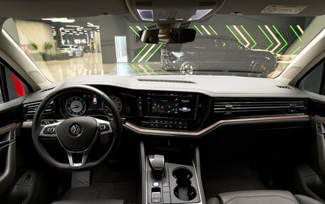 Volkswagen Touareg III, 2019 год, 4 500 000 рублей, 38 фотография