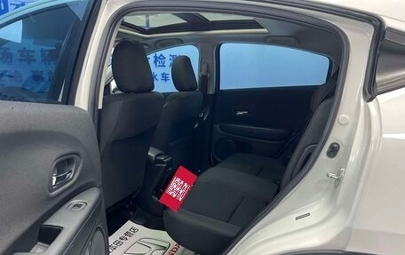 Honda Vezel, 2023 год, 1 830 000 рублей, 7 фотография
