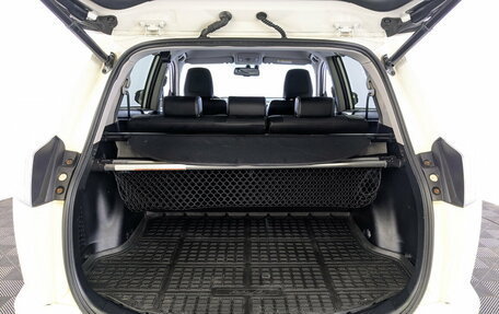 Toyota RAV4, 2016 год, 2 595 000 рублей, 10 фотография
