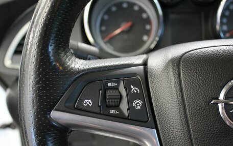 Opel Astra J, 2012 год, 620 000 рублей, 13 фотография