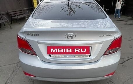 Hyundai Solaris II рестайлинг, 2014 год, 850 000 рублей, 5 фотография
