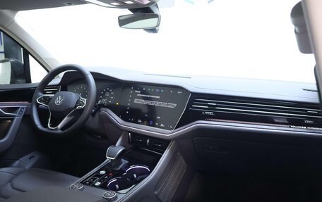 Volkswagen Touareg III, 2025 год, 7 180 000 рублей, 11 фотография