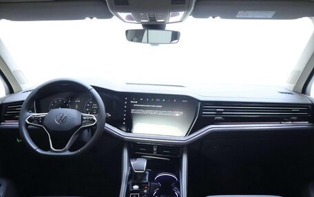 Volkswagen Touareg III, 2025 год, 7 180 000 рублей, 21 фотография