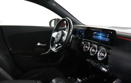Mercedes-Benz CLA, 2020 год, 3 300 000 рублей, 9 фотография