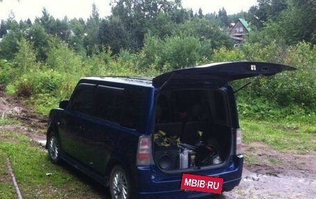 Toyota bB I рестайлинг, 2001 год, 240 000 рублей, 3 фотография