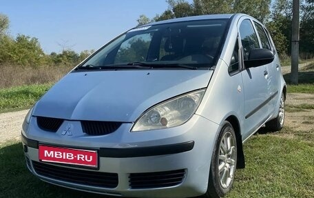 Mitsubishi Colt VI рестайлинг, 2006 год, 370 000 рублей, 1 фотография