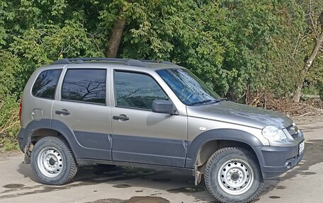 Chevrolet Niva I рестайлинг, 2019 год, 864 900 рублей, 2 фотография