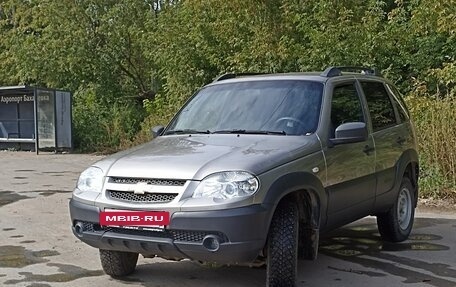 Chevrolet Niva I рестайлинг, 2019 год, 864 900 рублей, 6 фотография