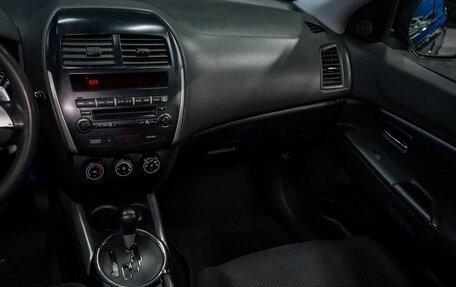 Mitsubishi ASX I рестайлинг, 2011 год, 830 000 рублей, 24 фотография