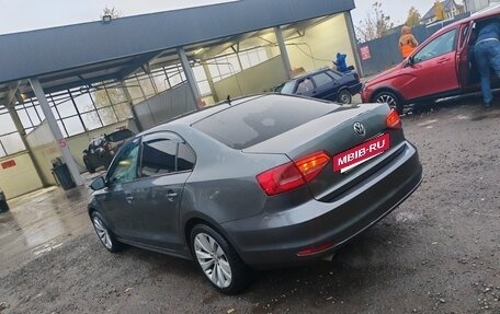 Volkswagen Jetta VII, 2015 год, 710 000 рублей, 5 фотография