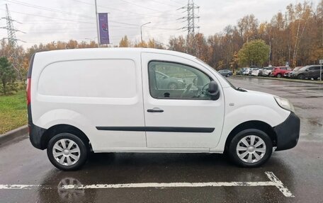 Renault Kangoo II рестайлинг, 2013 год, 680 000 рублей, 3 фотография