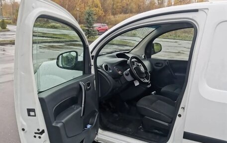 Renault Kangoo II рестайлинг, 2013 год, 680 000 рублей, 9 фотография