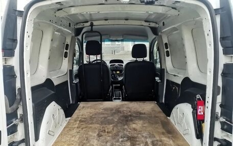 Renault Kangoo II рестайлинг, 2013 год, 680 000 рублей, 16 фотография