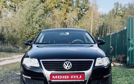 Volkswagen Passat B6, 2007 год, 770 000 рублей, 2 фотография