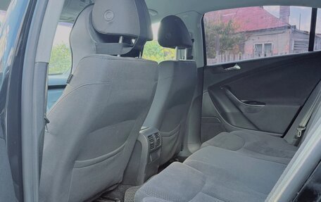 Volkswagen Passat B6, 2007 год, 770 000 рублей, 9 фотография