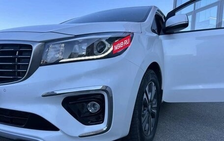 KIA Carnival III, 2020 год, 3 060 000 рублей, 10 фотография