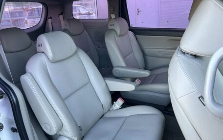 KIA Carnival III, 2020 год, 3 060 000 рублей, 14 фотография