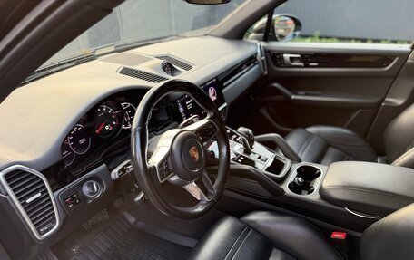 Porsche Cayenne III, 2020 год, 6 800 000 рублей, 8 фотография
