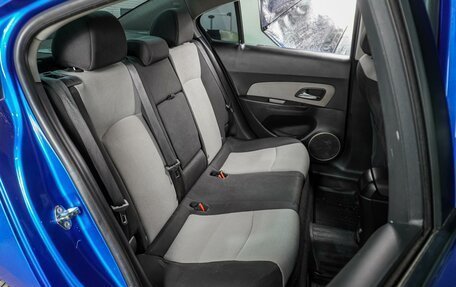 Chevrolet Cruze II, 2011 год, 749 000 рублей, 7 фотография