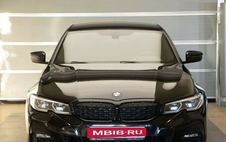 BMW 3 серия, 2020 год, 3 650 000 рублей, 2 фотография