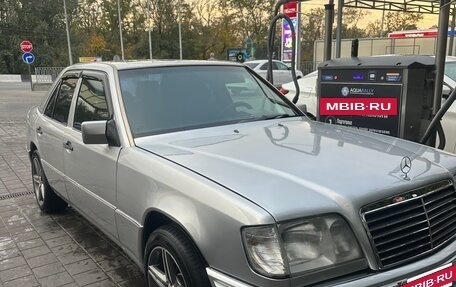 Mercedes-Benz W124, 1993 год, 680 000 рублей, 4 фотография