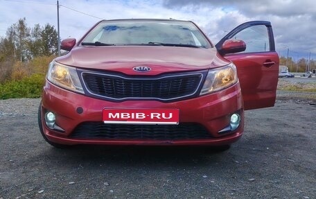 KIA Rio III рестайлинг, 2013 год, 580 000 рублей, 1 фотография