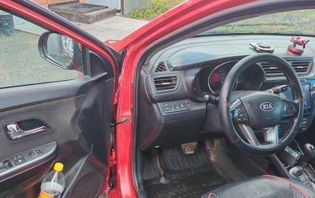 KIA Rio III рестайлинг, 2013 год, 580 000 рублей, 13 фотография