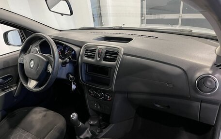 Renault Sandero II рестайлинг, 2015 год, 860 000 рублей, 12 фотография