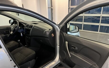 Renault Sandero II рестайлинг, 2015 год, 860 000 рублей, 27 фотография