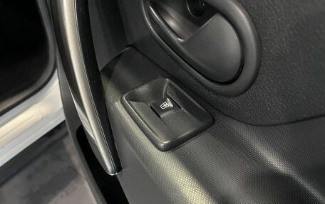 Renault Sandero II рестайлинг, 2015 год, 860 000 рублей, 28 фотография