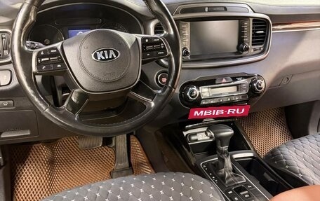 KIA Sorento III Prime рестайлинг, 2017 год, 2 270 000 рублей, 3 фотография