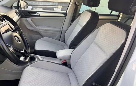 Volkswagen Tiguan II, 2017 год, 2 250 000 рублей, 8 фотография