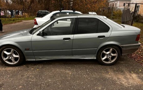 BMW 3 серия, 1995 год, 300 000 рублей, 5 фотография