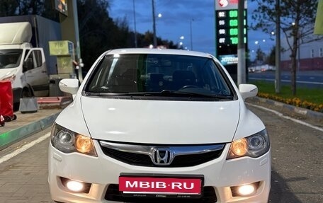 Honda Civic VIII, 2010 год, 830 000 рублей, 3 фотография
