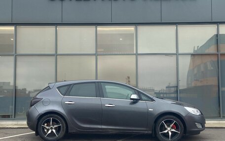 Opel Astra J, 2011 год, 439 000 рублей, 3 фотография