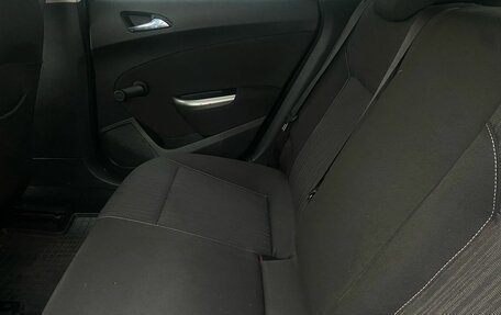 Opel Astra J, 2011 год, 439 000 рублей, 10 фотография