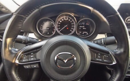 Mazda 6, 2020 год, 2 400 000 рублей, 37 фотография