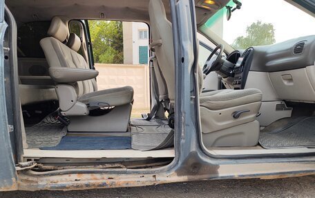 Dodge Caravan IV, 2004 год, 330 000 рублей, 5 фотография