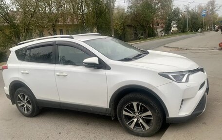 Toyota RAV4, 2017 год, 2 495 000 рублей, 7 фотография