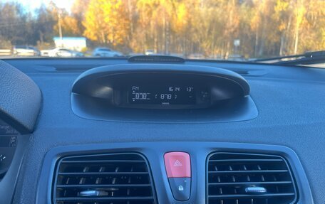 Renault Fluence I, 2011 год, 650 000 рублей, 13 фотография