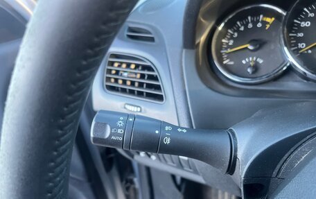 Renault Fluence I, 2011 год, 650 000 рублей, 11 фотография