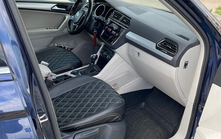 Volkswagen Tiguan II, 2017 год, 2 200 000 рублей, 9 фотография